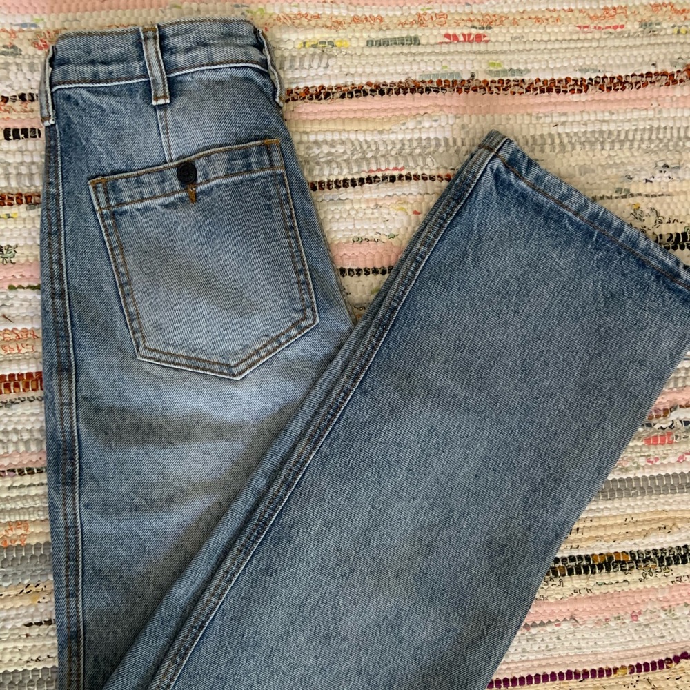 Brandy Melville polly high waisted jeans (on hold)